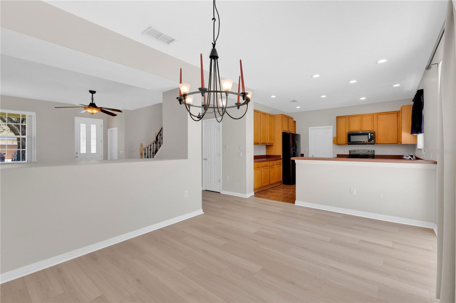 3432 PERCHING ROAD