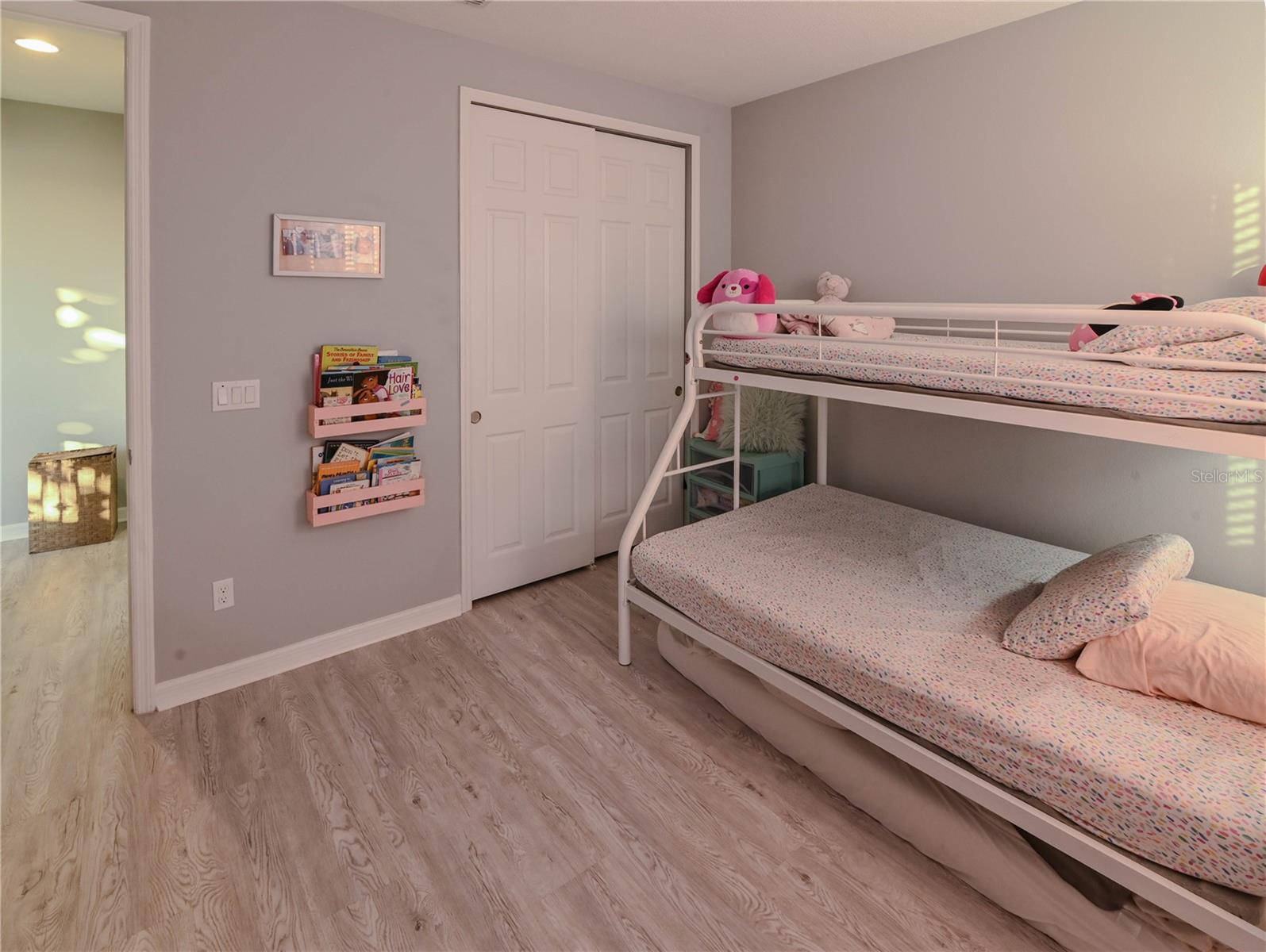 ENCLAVE/HAMLIN - Residential