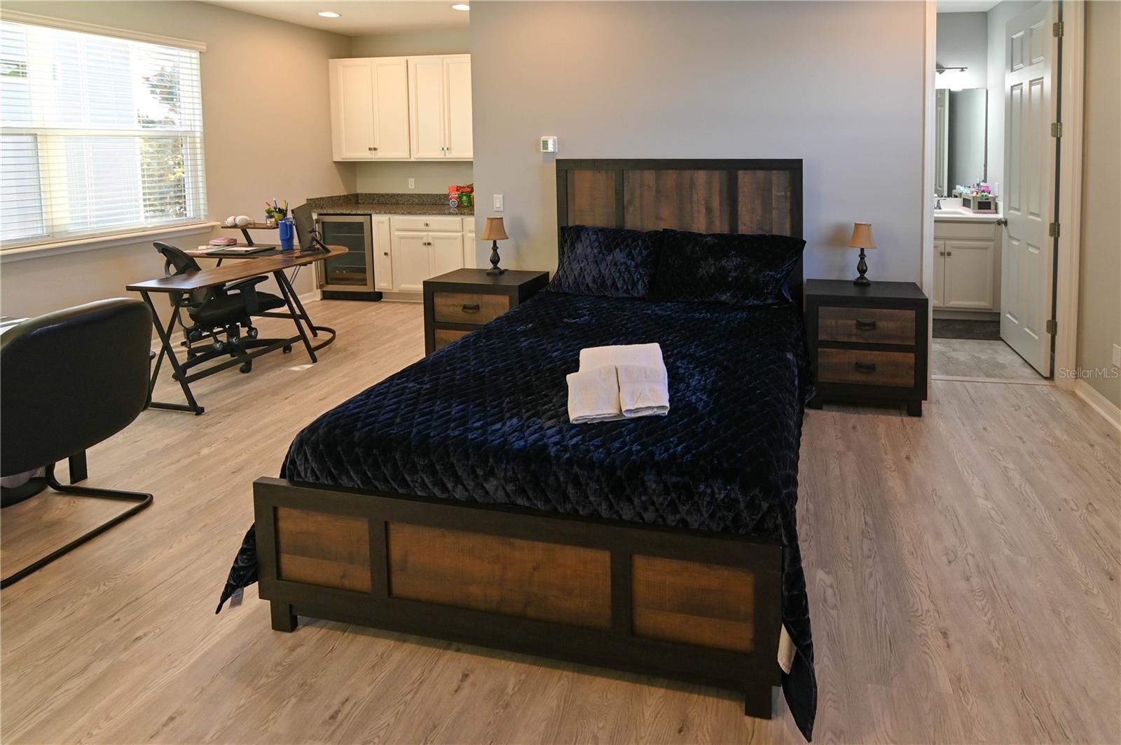 ENCLAVE/HAMLIN - Residential