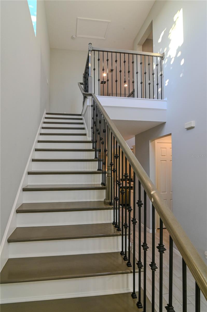 ENCLAVE/HAMLIN - Residential