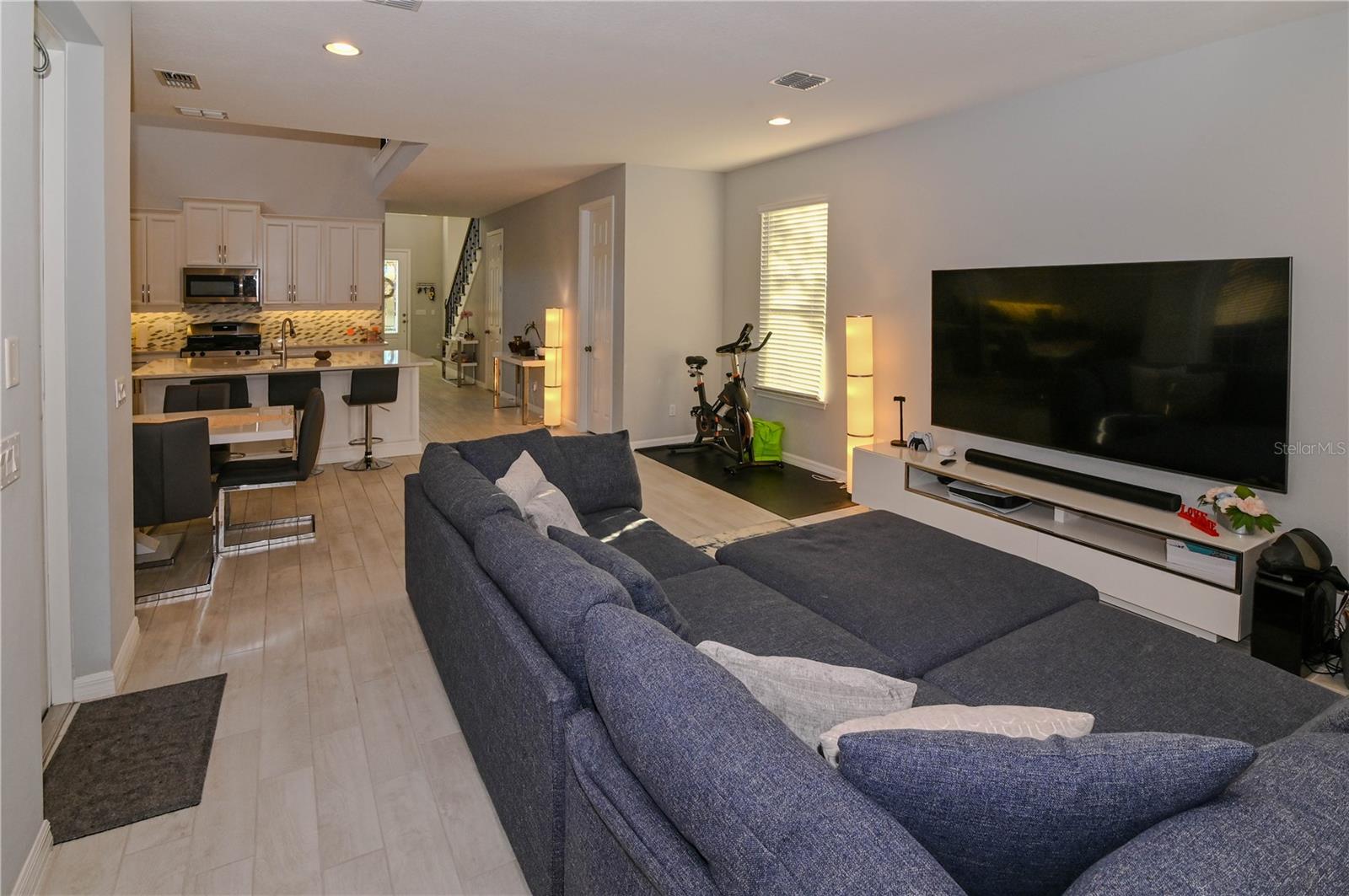 ENCLAVE/HAMLIN - Residential