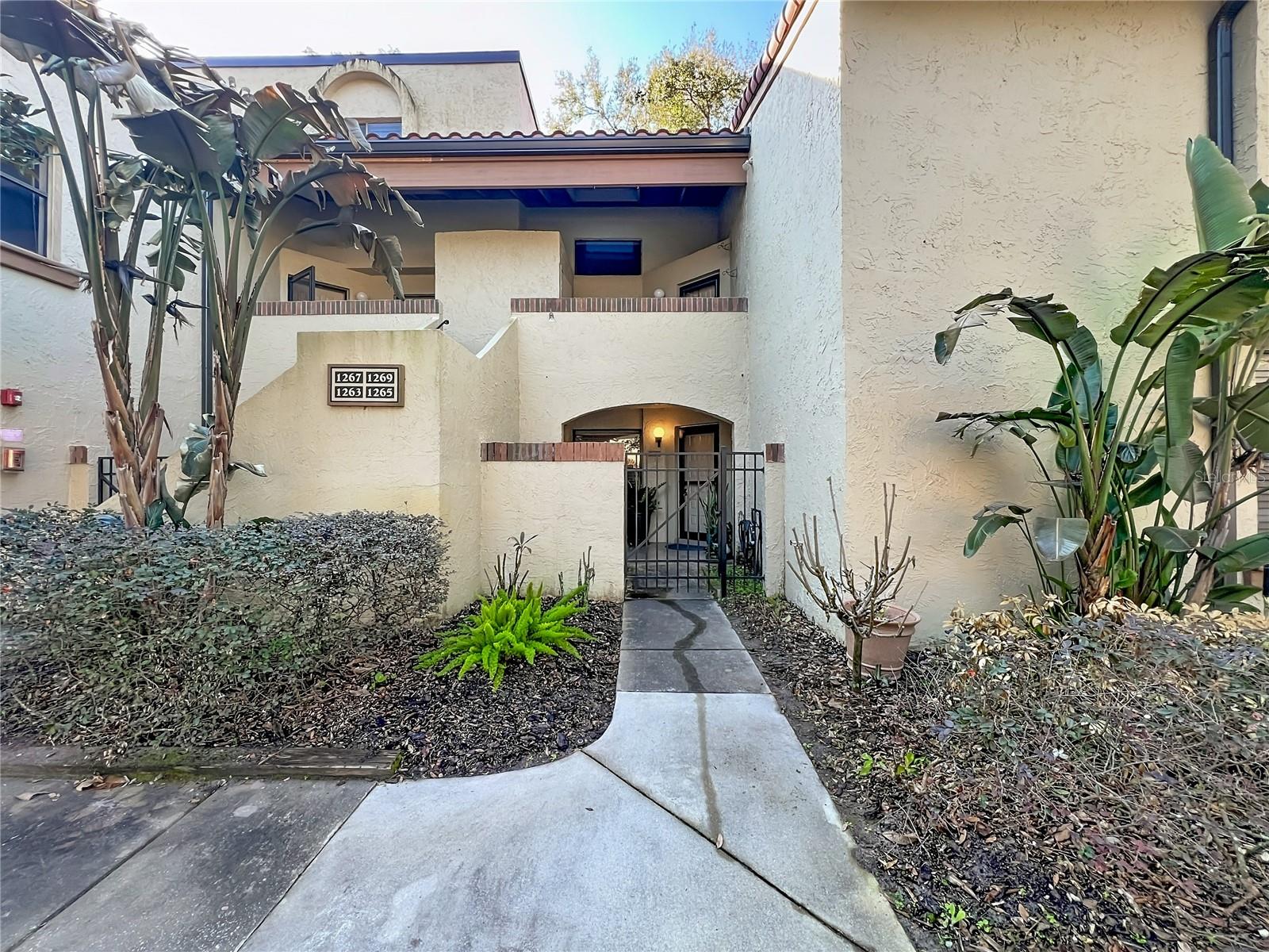 LAKE PINELOCH VILLAGE CONDO 03 - Residential