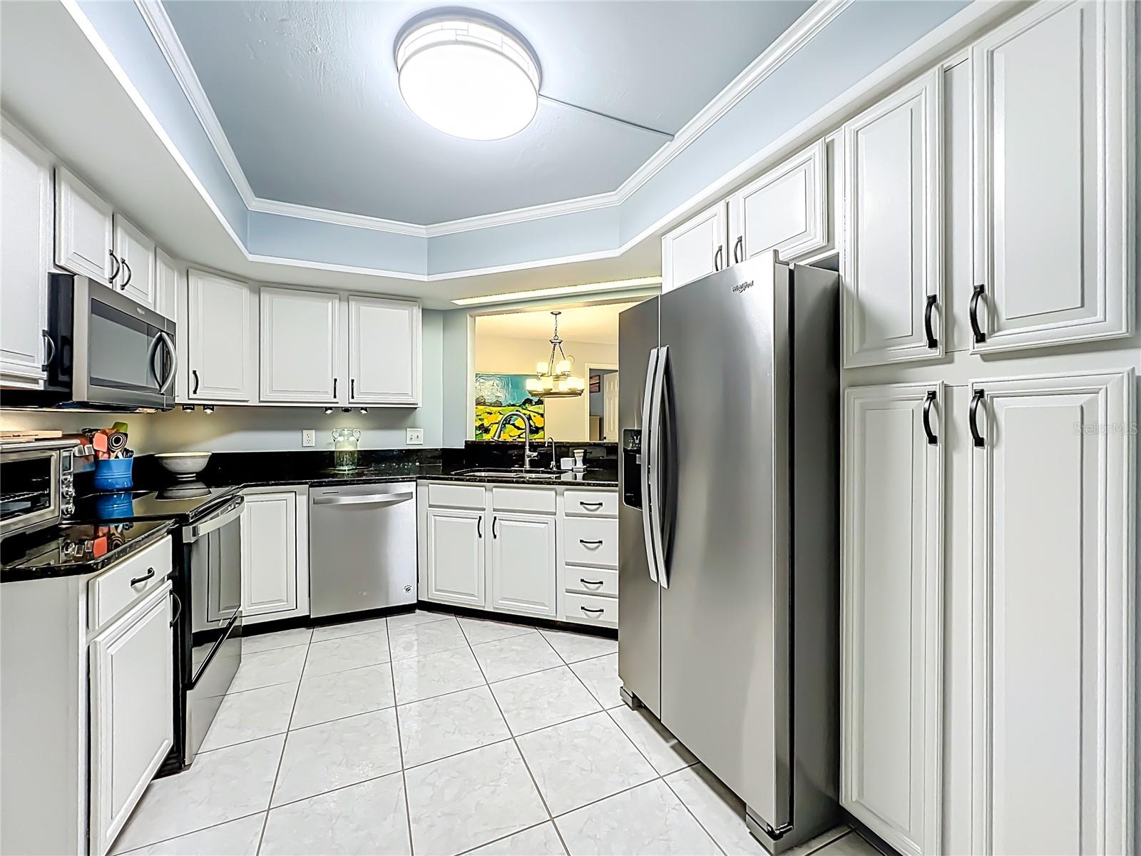 LAKE PINELOCH VILLAGE CONDO 03 - Residential