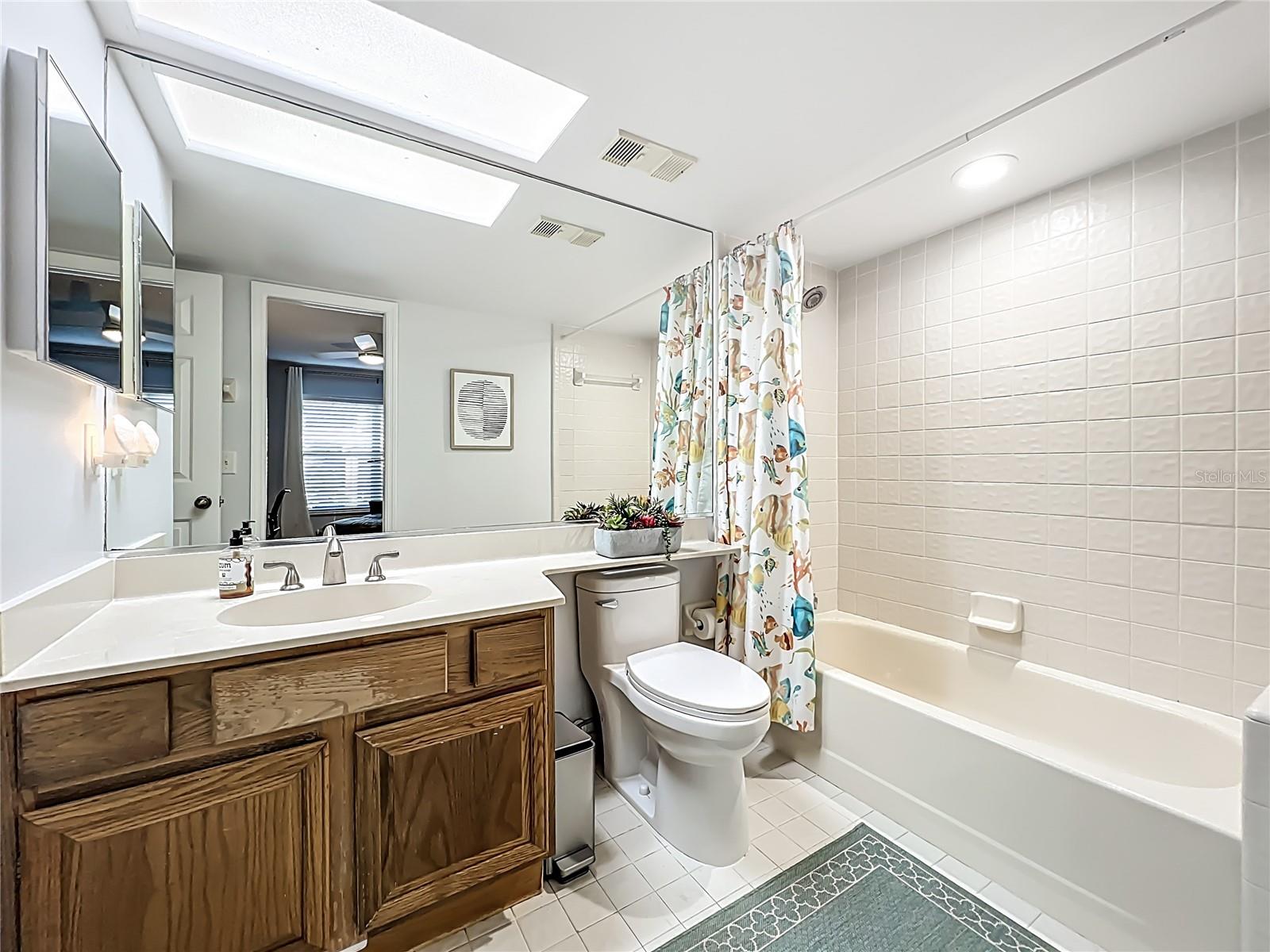 LAKE PINELOCH VILLAGE CONDO 03 - Residential