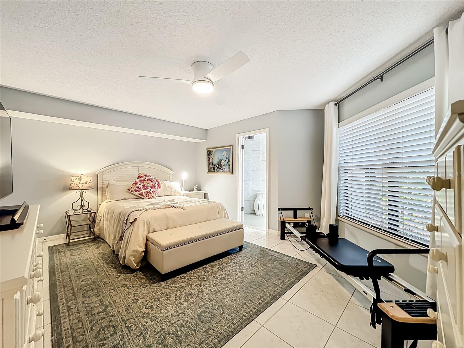 LAKE PINELOCH VILLAGE CONDO 03 - Residential