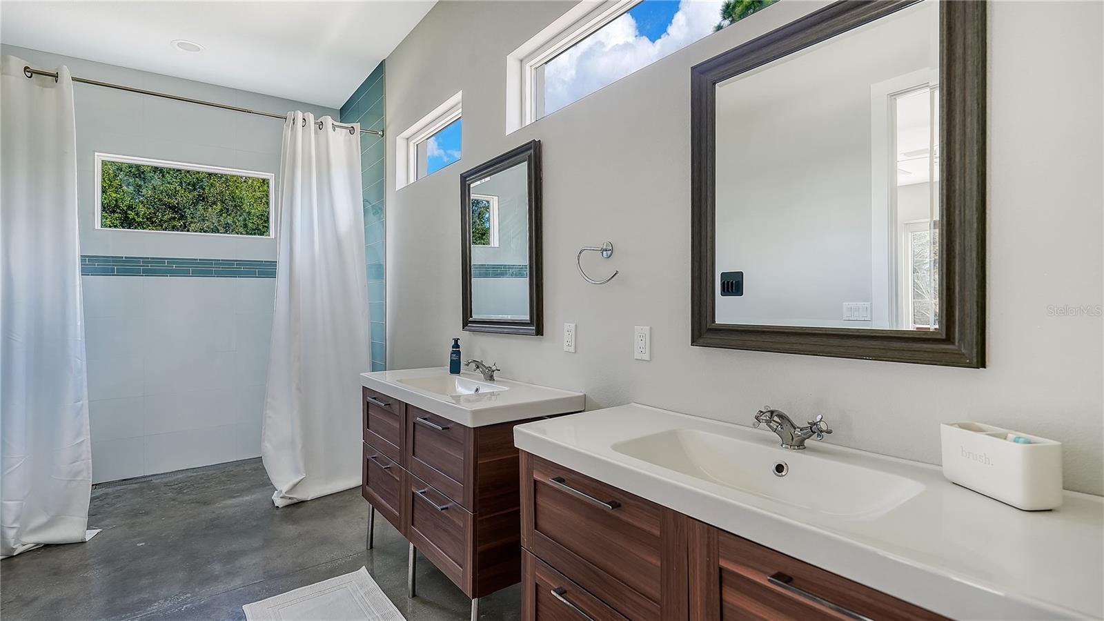 BERN CREEK THE RANCHES AT - Residential