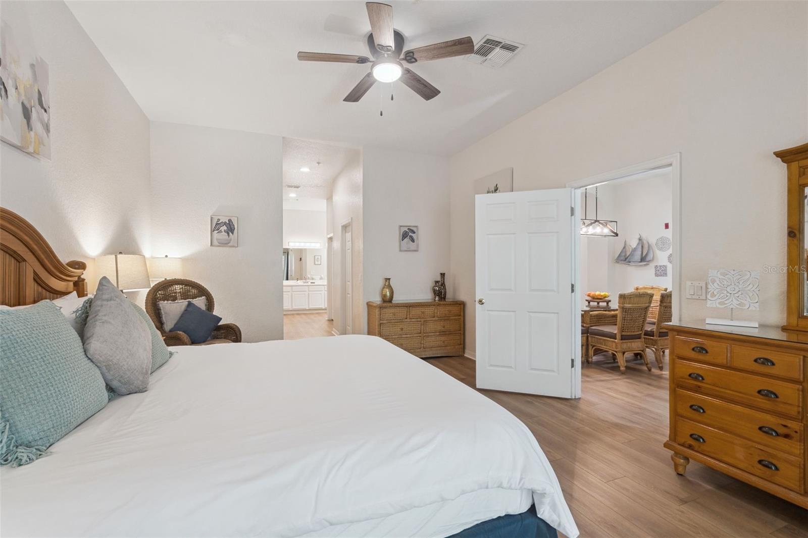 BAHAMA BAY RESORT - Residential
