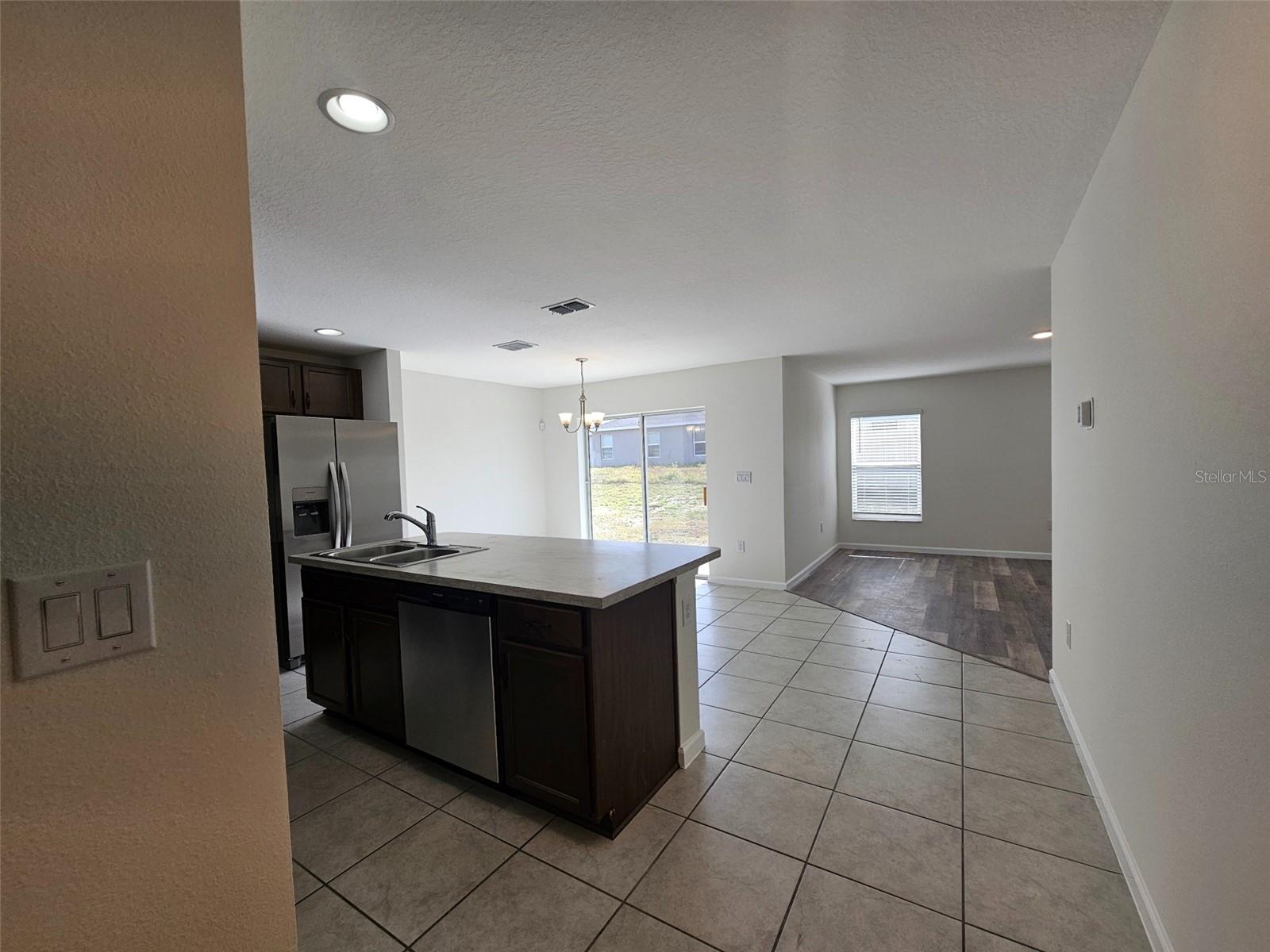 HAMMOCK RESERVE PH 1 - Residential Lease