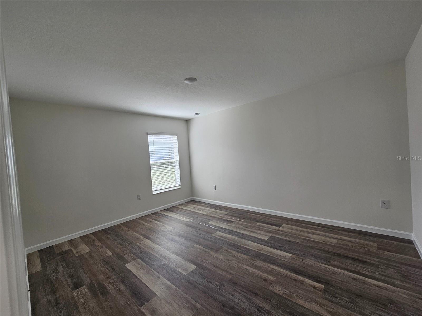 HAMMOCK RESERVE PH 1 - Residential Lease