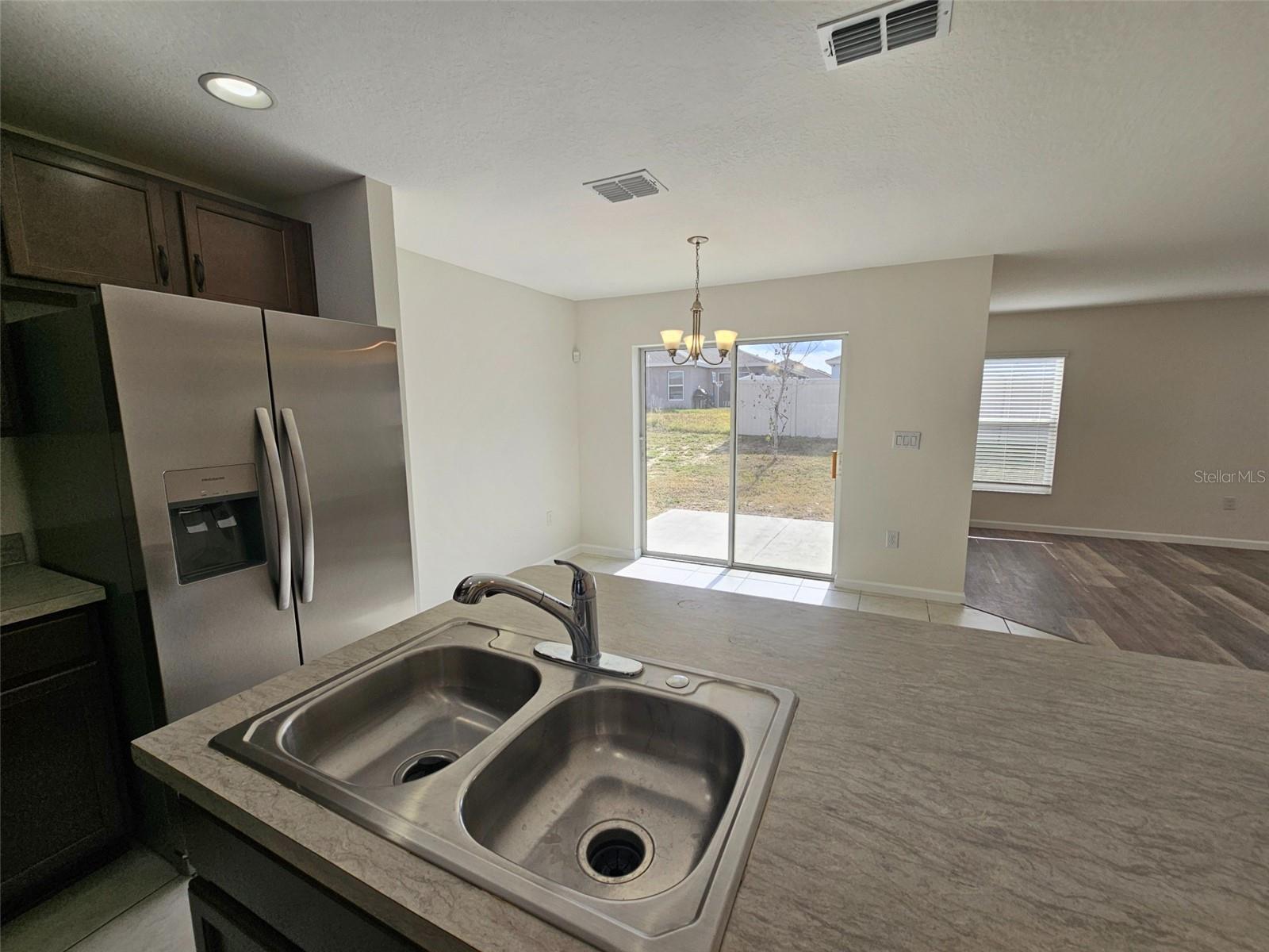 HAMMOCK RESERVE PH 1 - Residential Lease