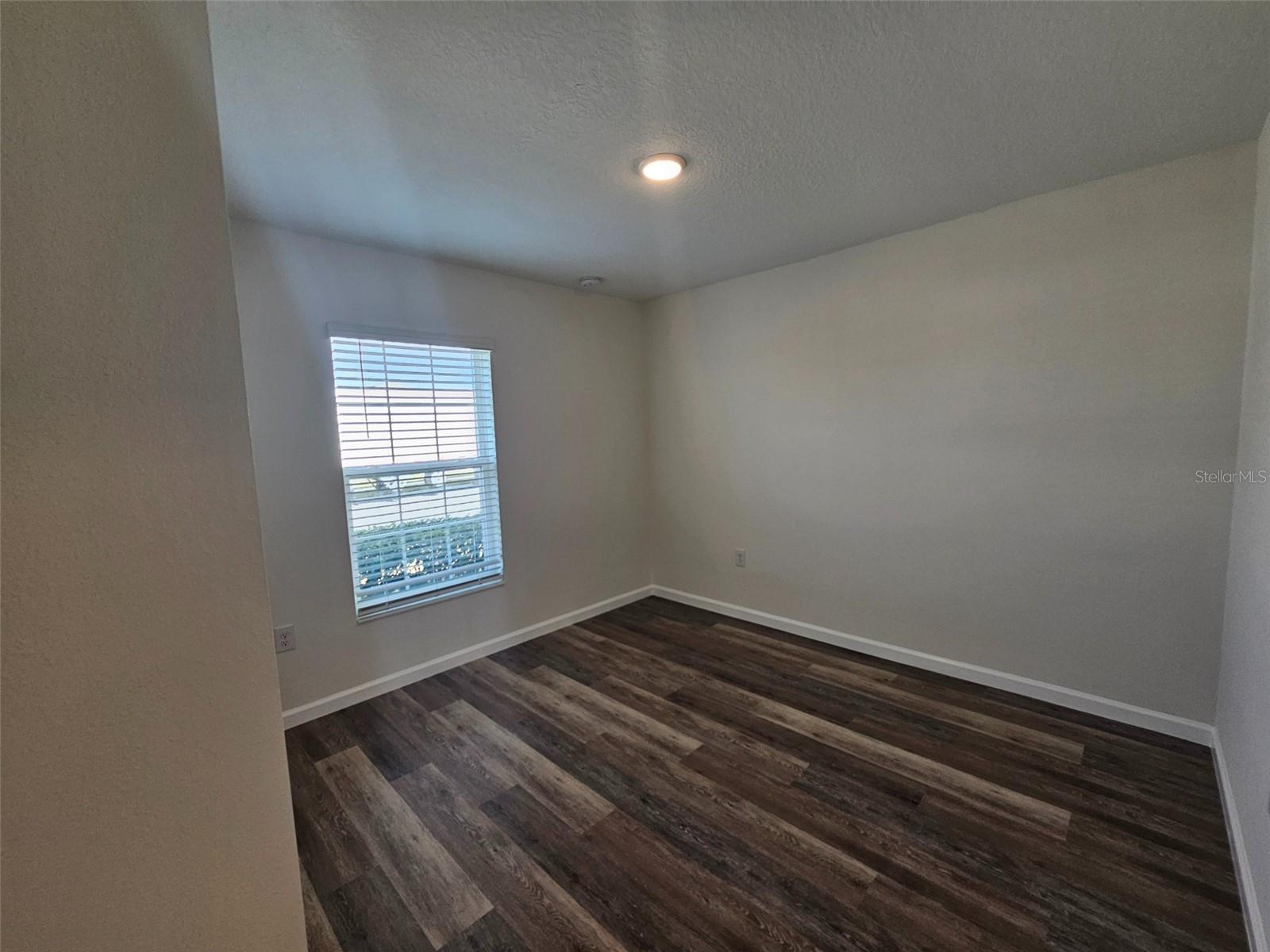 HAMMOCK RESERVE PH 1 - Residential Lease