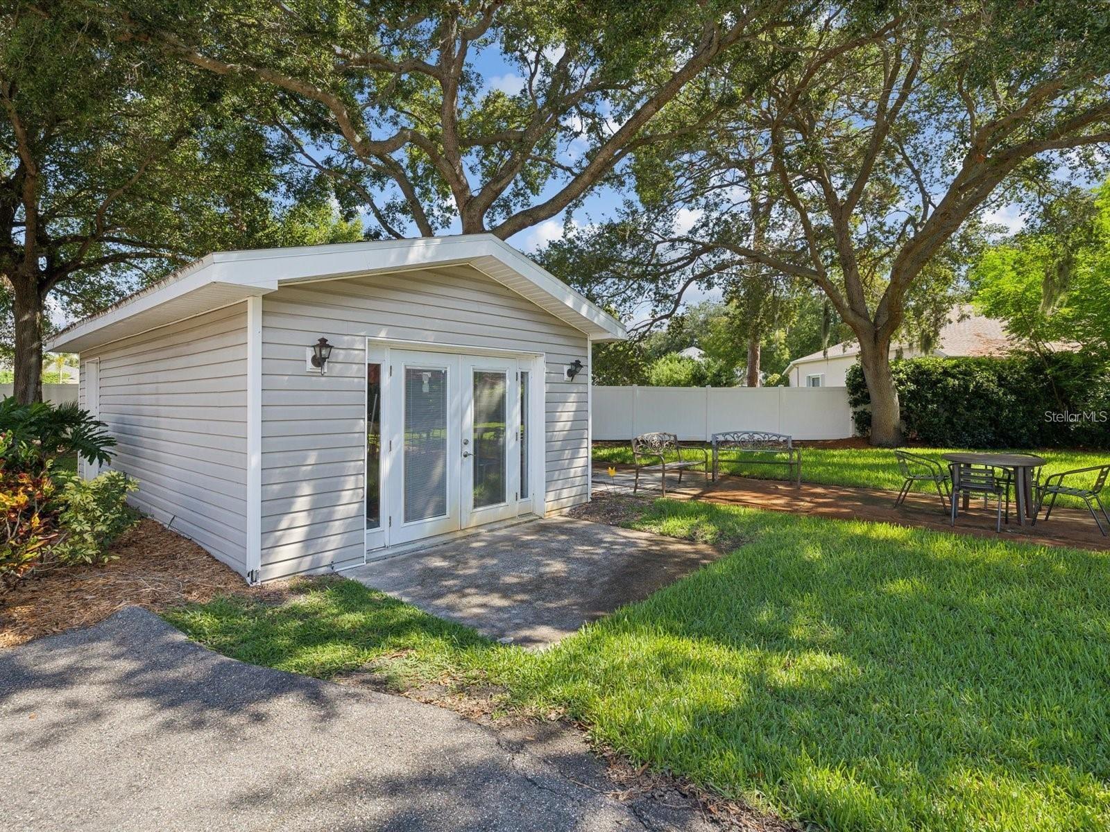 1055 PHILIPPE PARKWAY