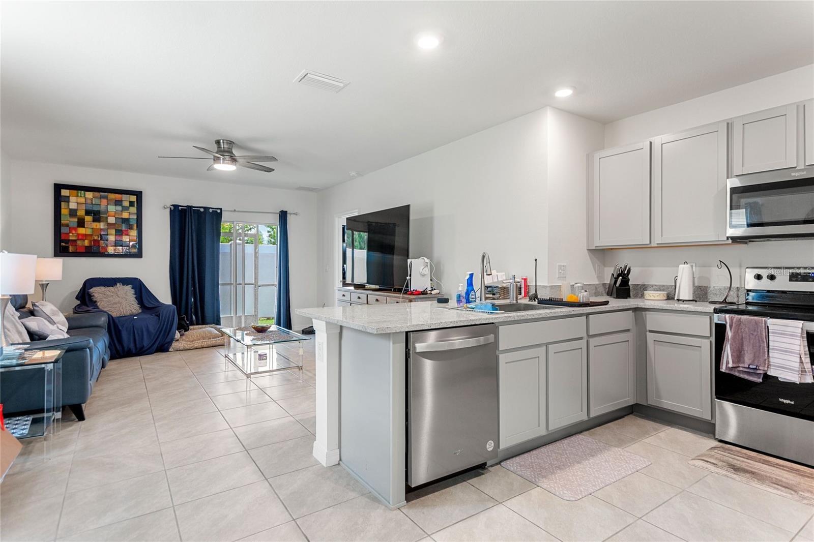 SOUTH BRANCH PRESERVE PH 4A 4 - Residential Lease