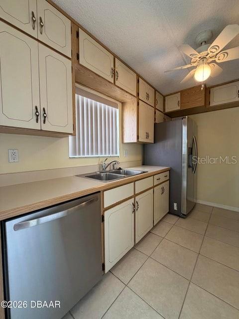 FOUNTAIN SQUARE CONDO - Residential