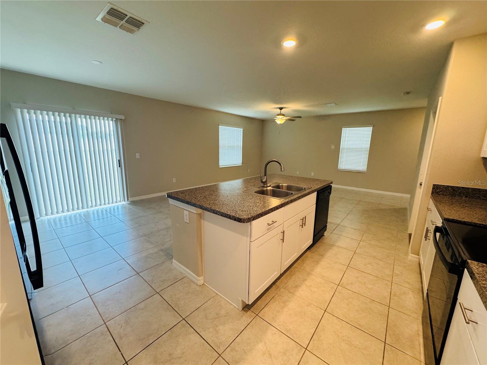 COPPERSPRING PH 2 - Residential Lease