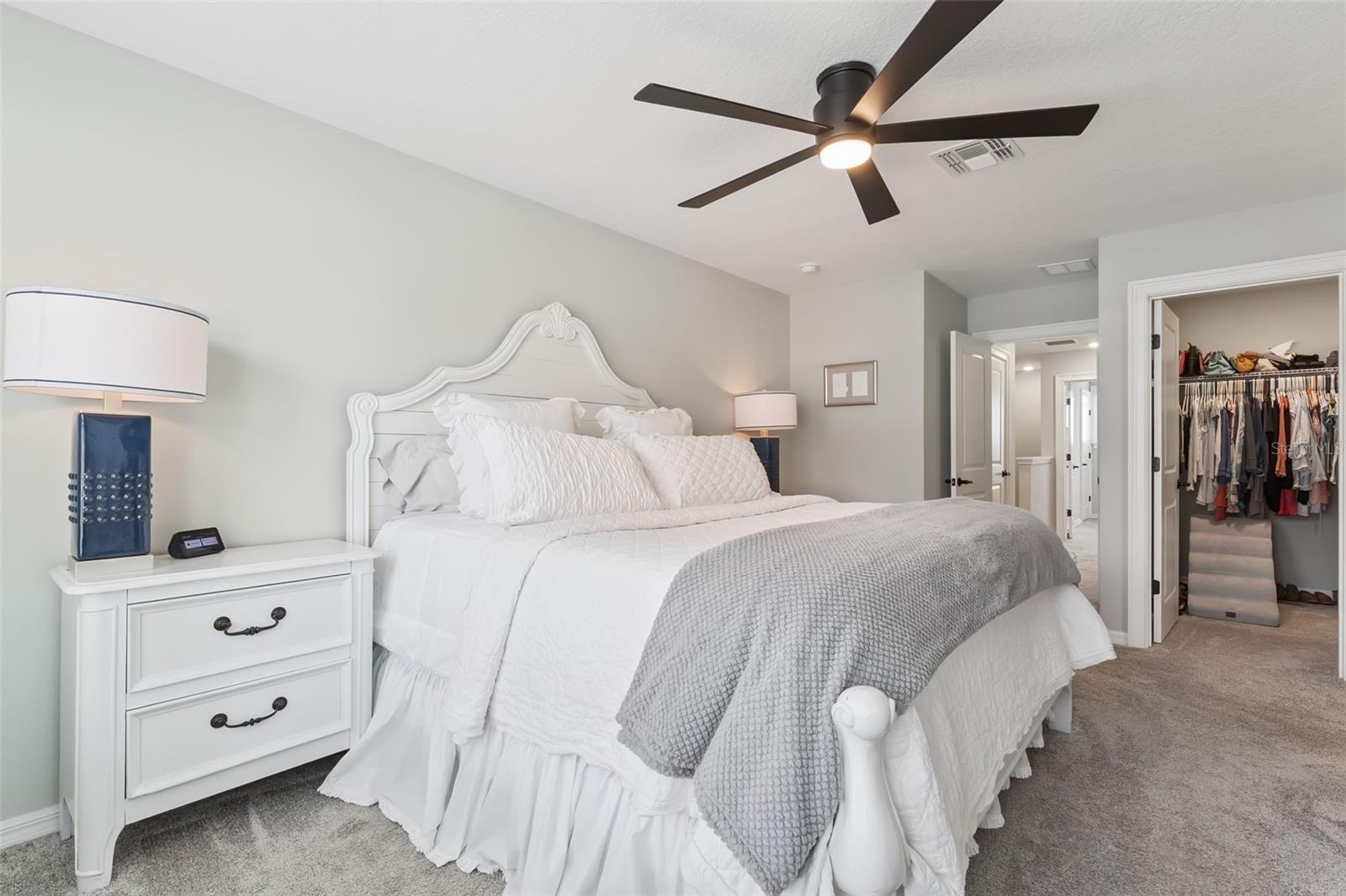 LAUREATE PARK NBRHD CENTER PH 3 - Residential