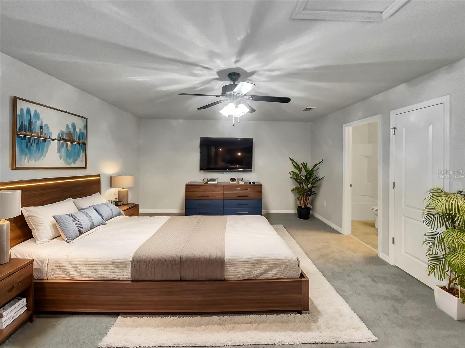2943 TOP WATER WAY