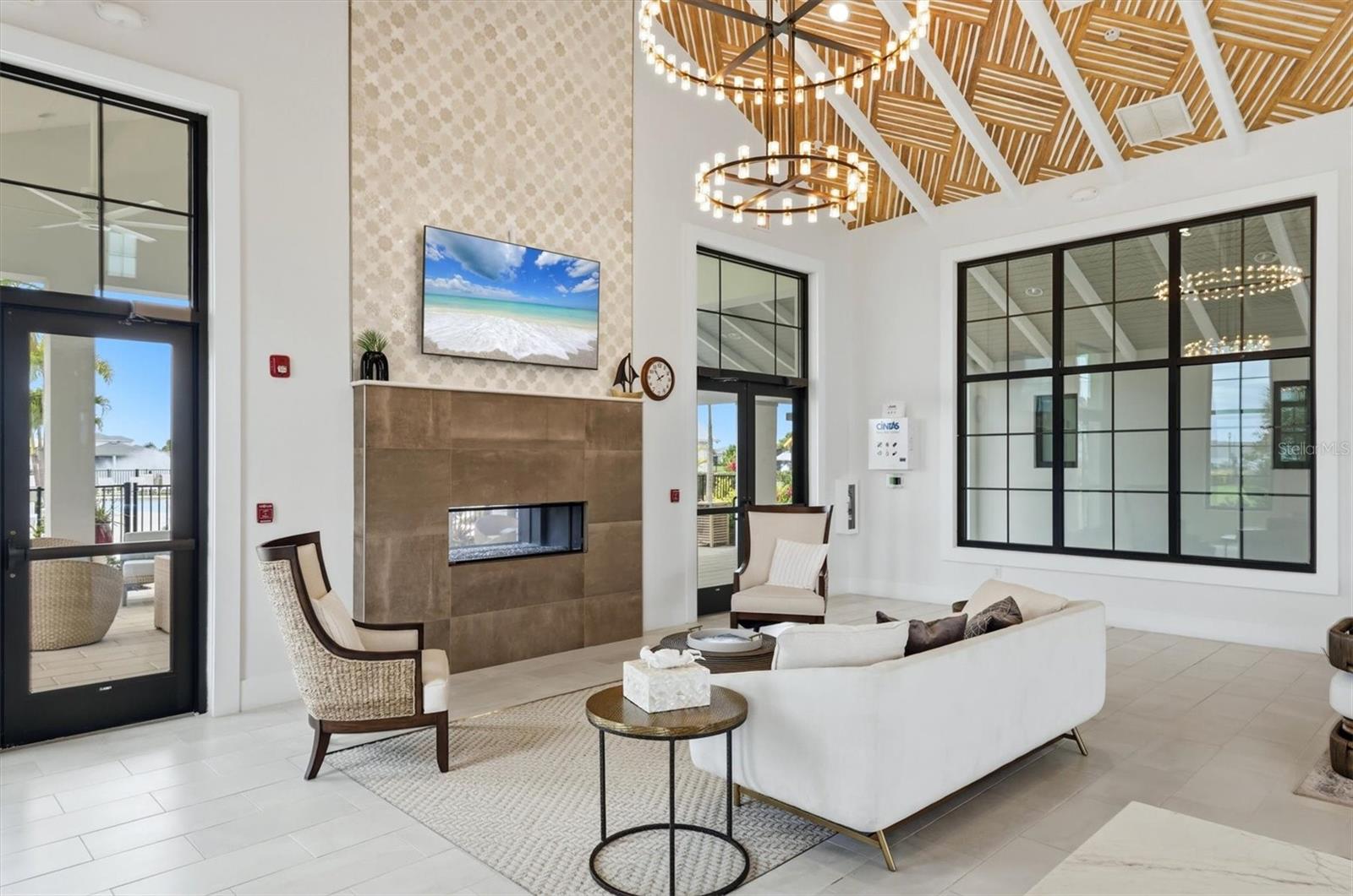 SOLSTICE PH ONE - Residential