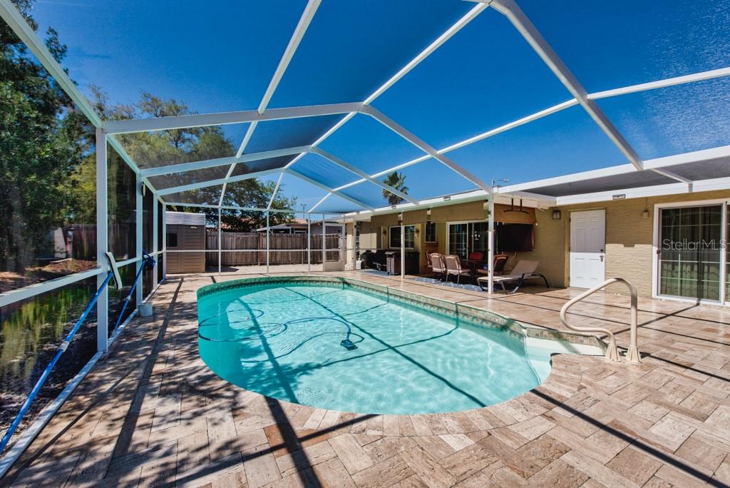 EMBASSY HILLS - Residential