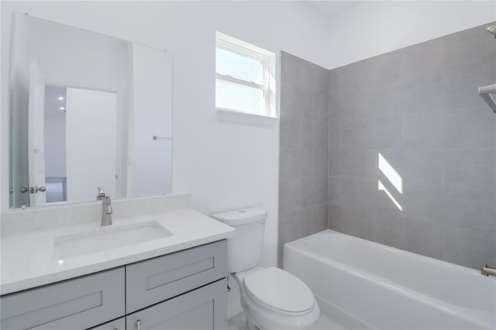 MARION OAKS UN #7 - Residential