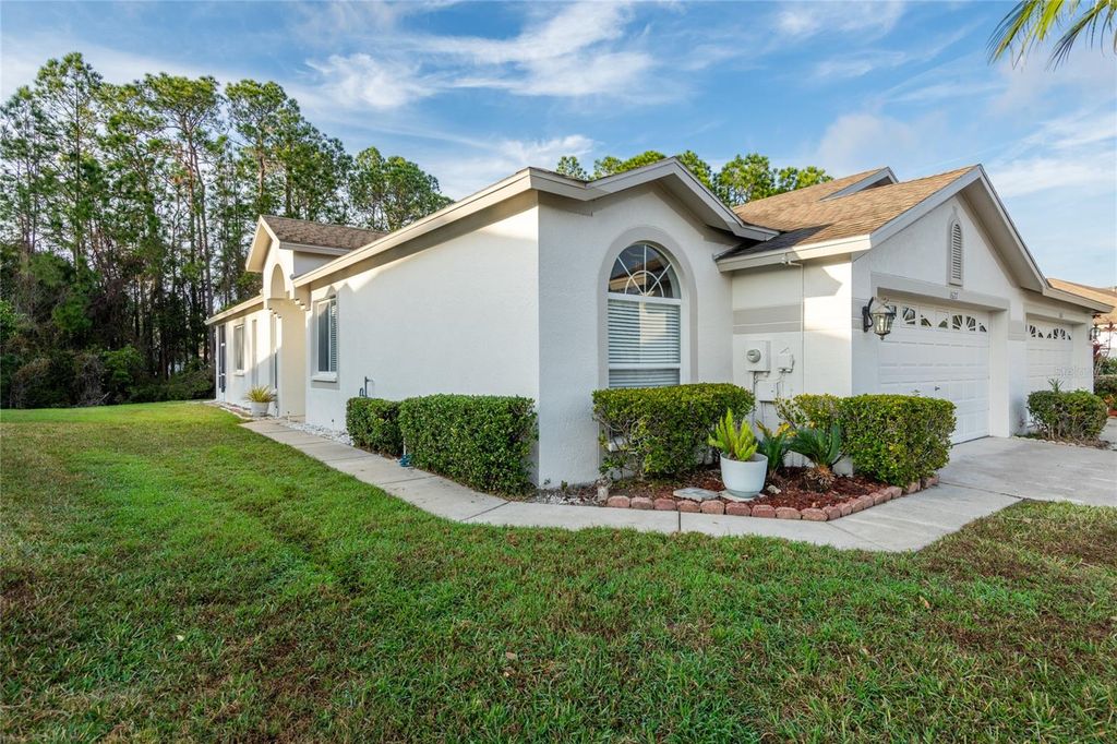 Photo of 1627 Sassafras Drive, Wesley Chapel, FL 33543 (MLS # TB8463423)