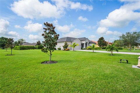 A home in PARRISH