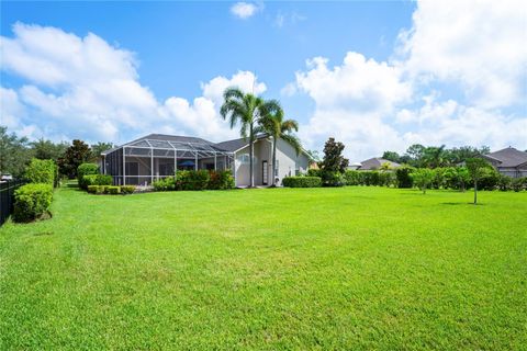 A home in PARRISH