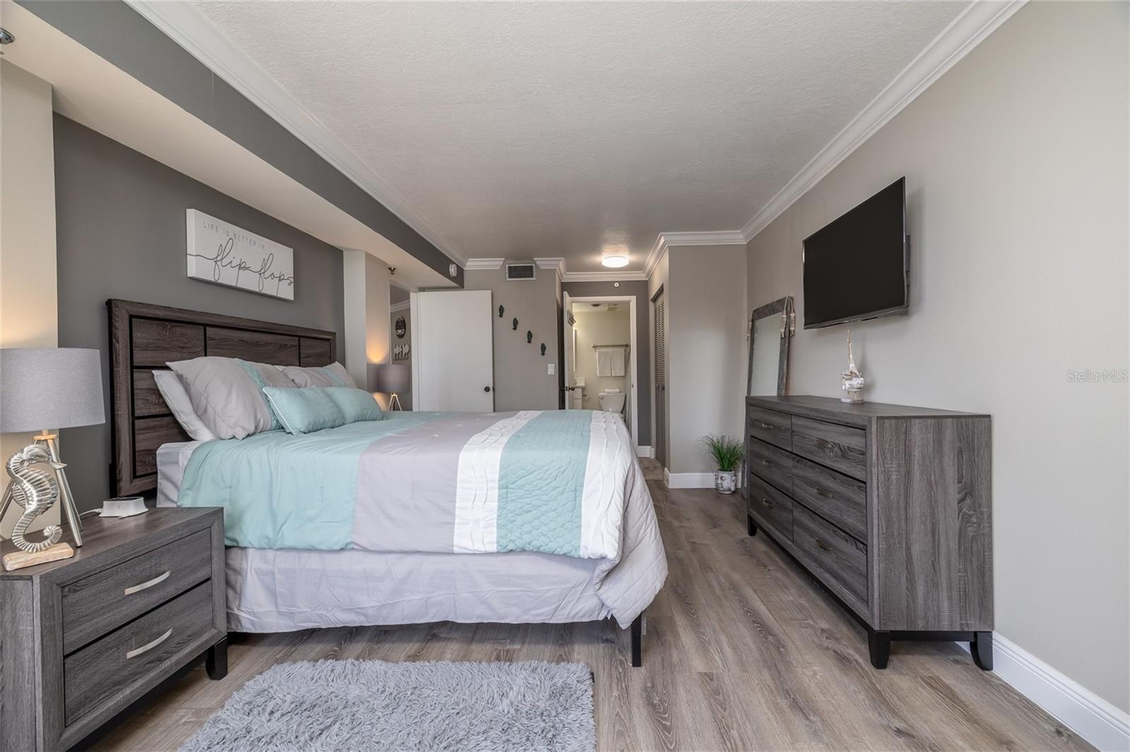 OCEAN TRILLIUM SOUTH - Residential