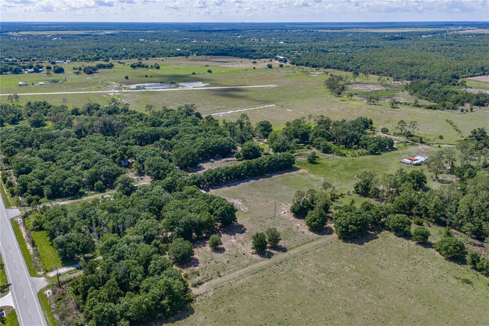 ACREAGE - Land