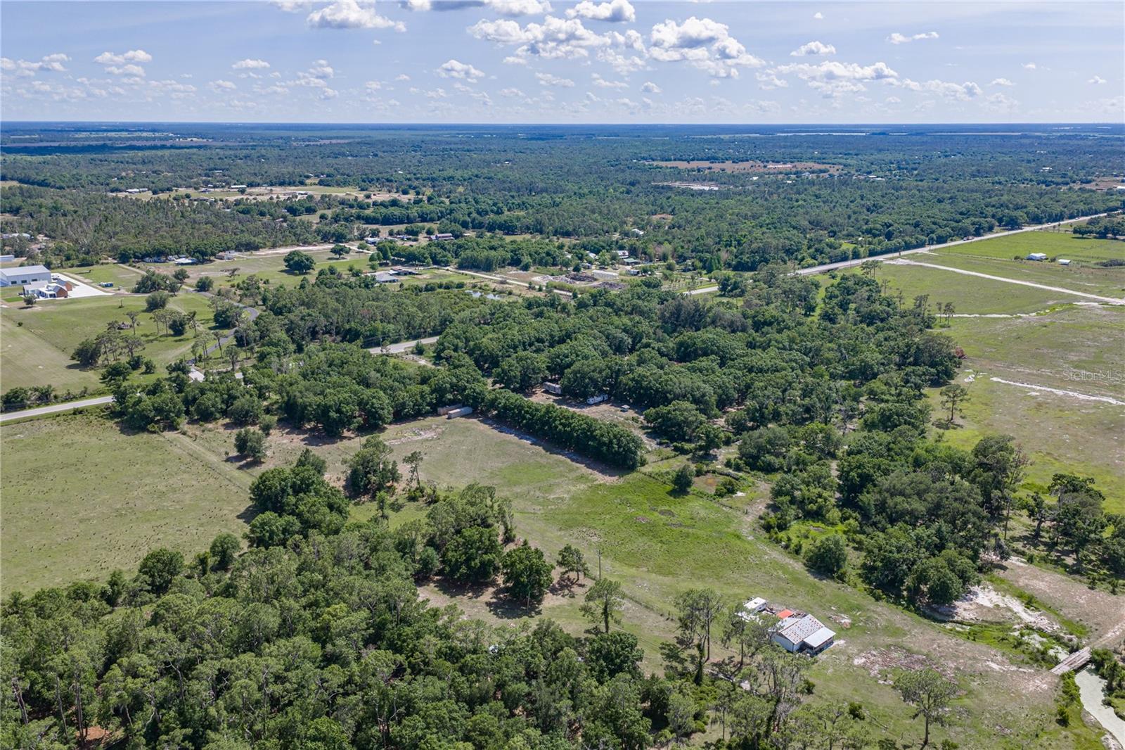 ACREAGE - Land