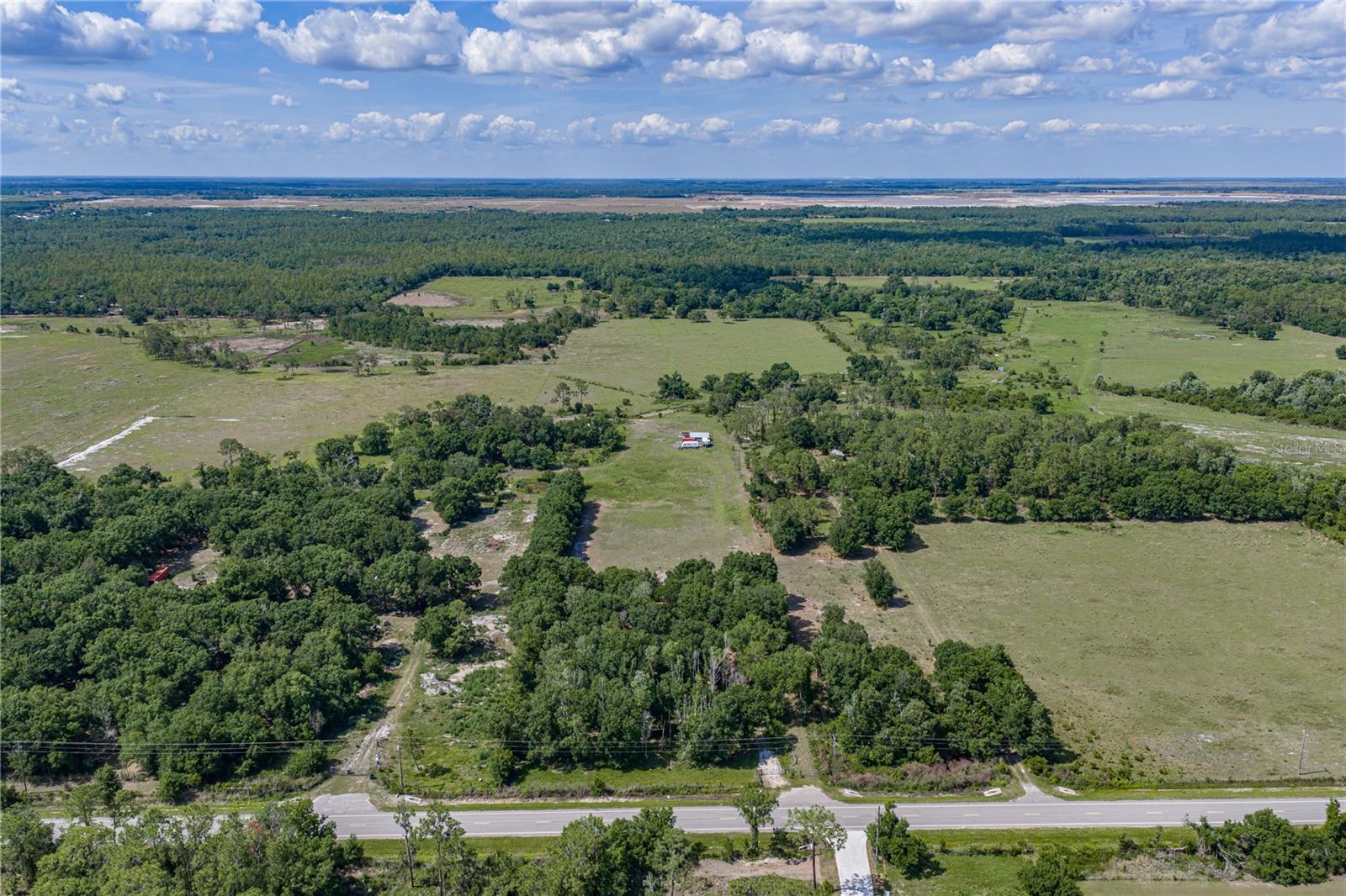 ACREAGE - Land