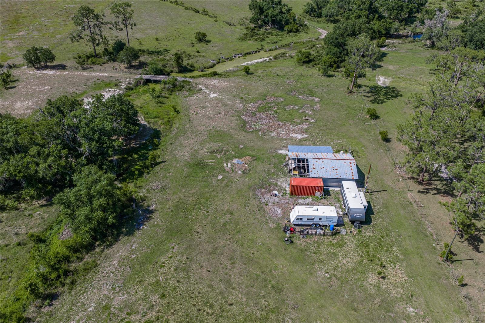 ACREAGE - Land