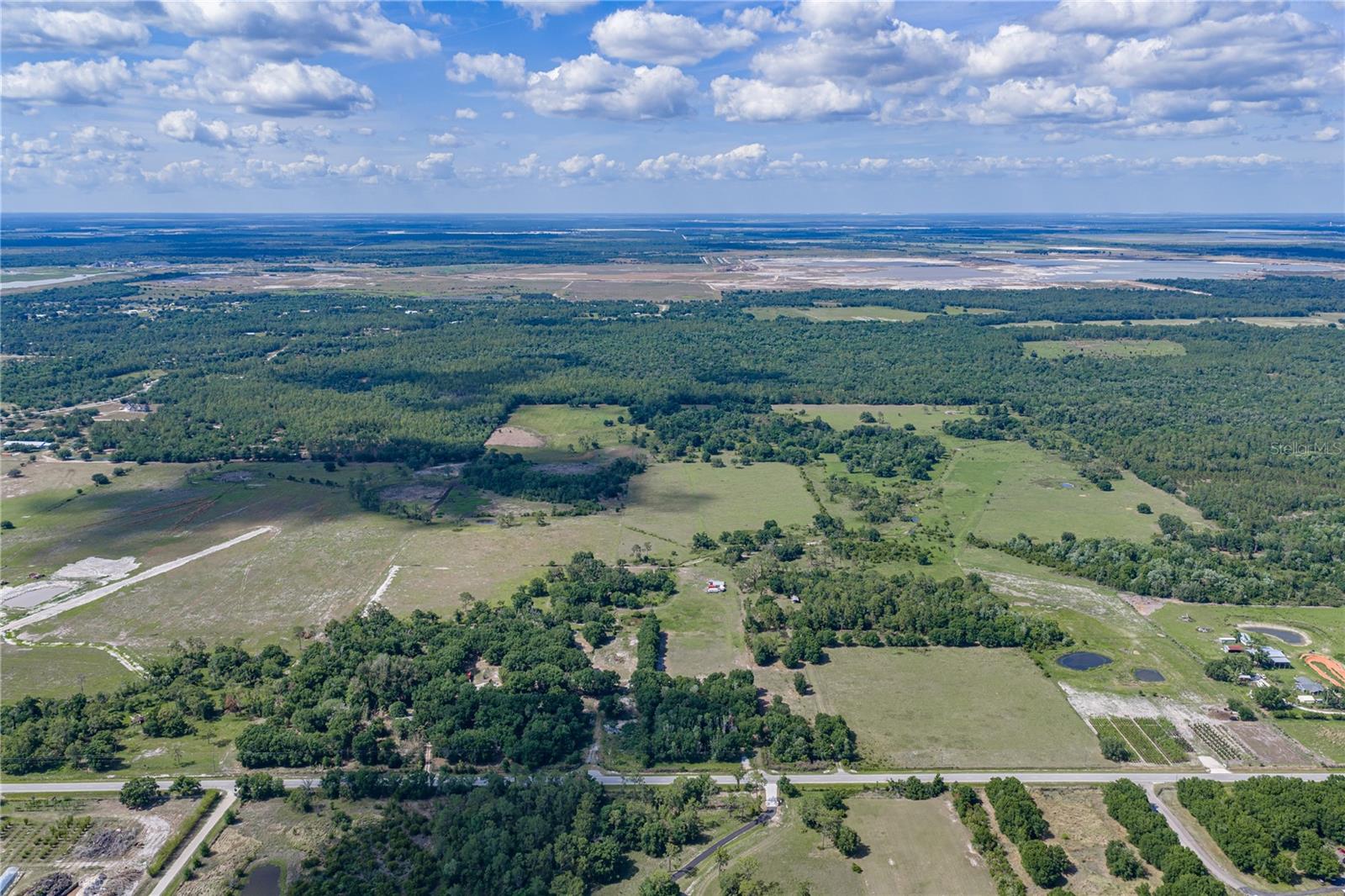 ACREAGE - Land
