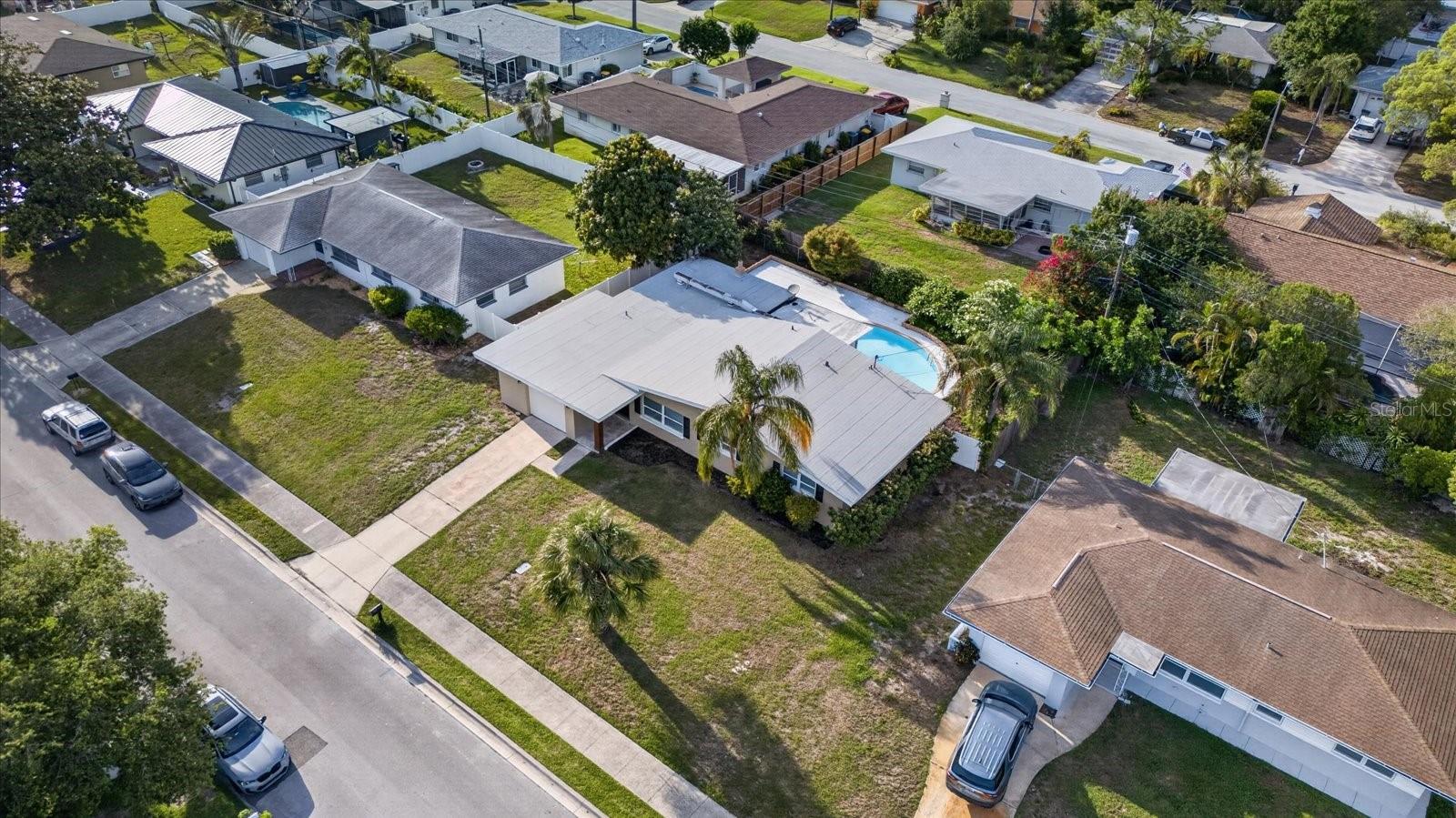 BELLEAIR MANOR UNIT 1 & 2 - Residential