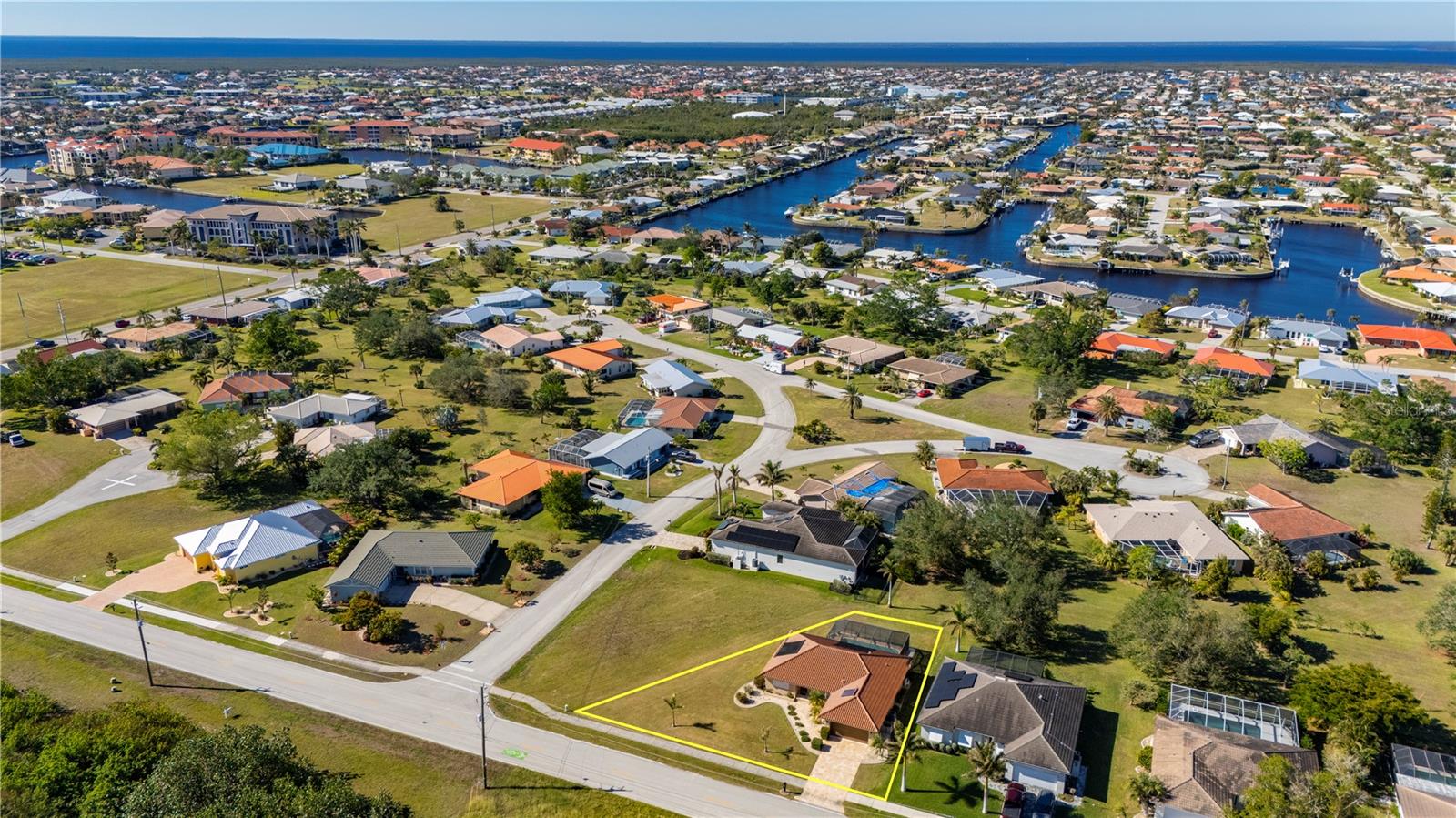 PUNTA GORDA ISLES SEC 14 - Residential