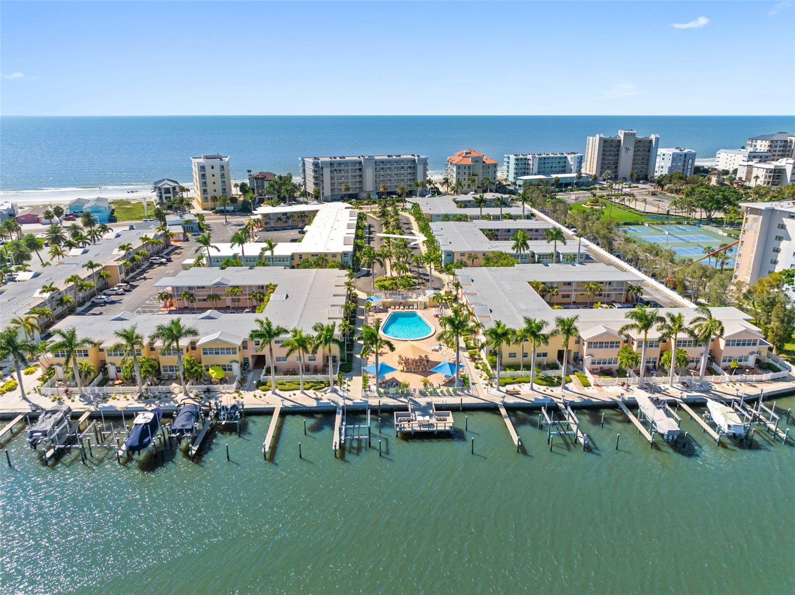 19417 GULF BOULEVARD C105