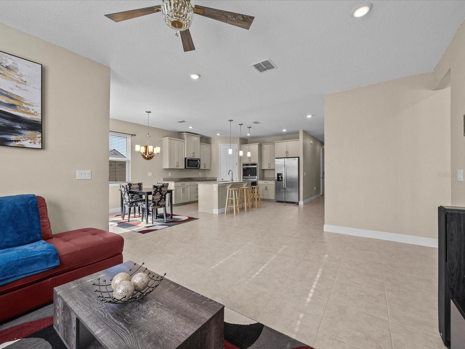 528 BELLISSIMO PLACE