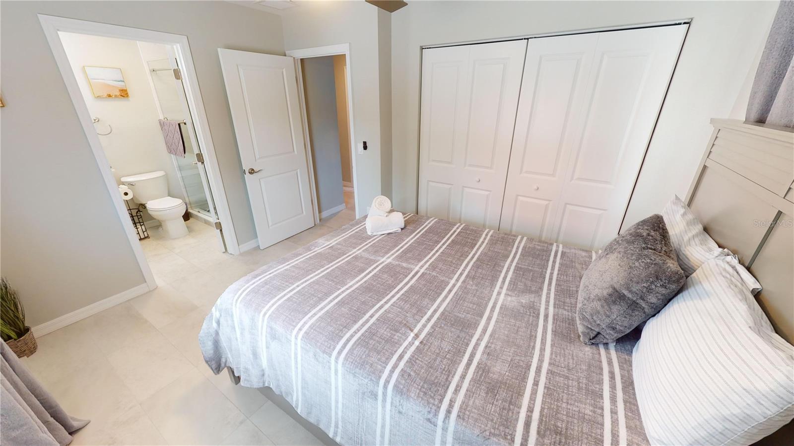 LONGBOAT KEY - Residential