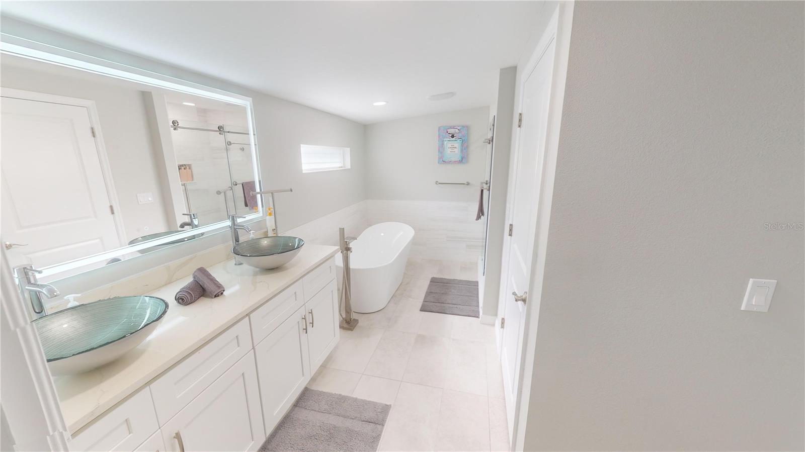 LONGBOAT KEY - Residential