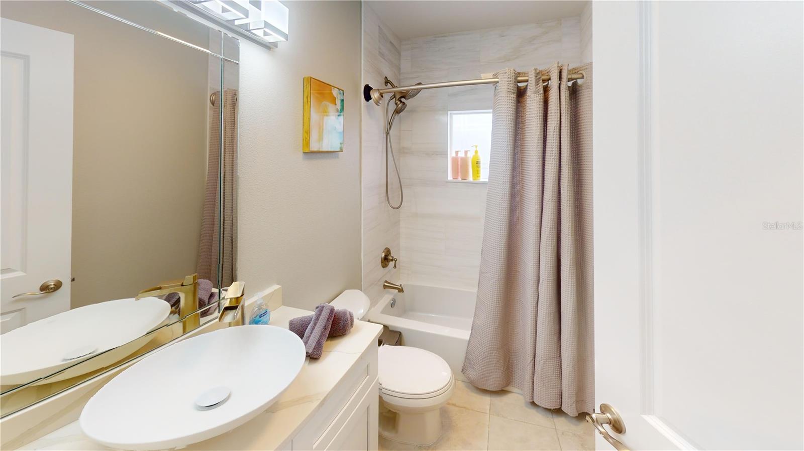 LONGBOAT KEY - Residential