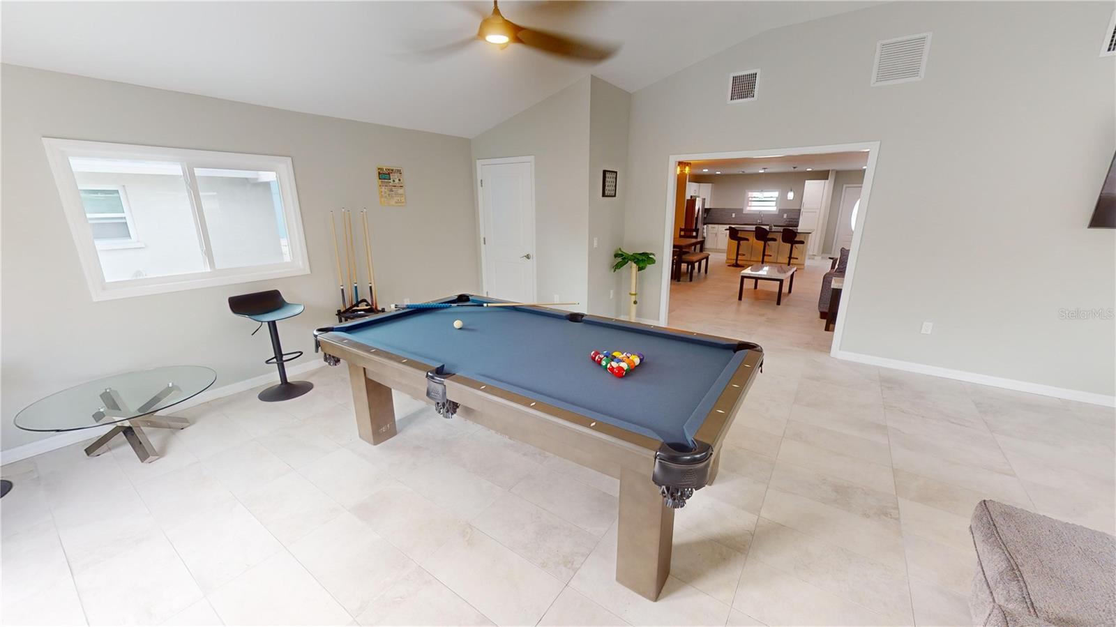 LONGBOAT KEY - Residential