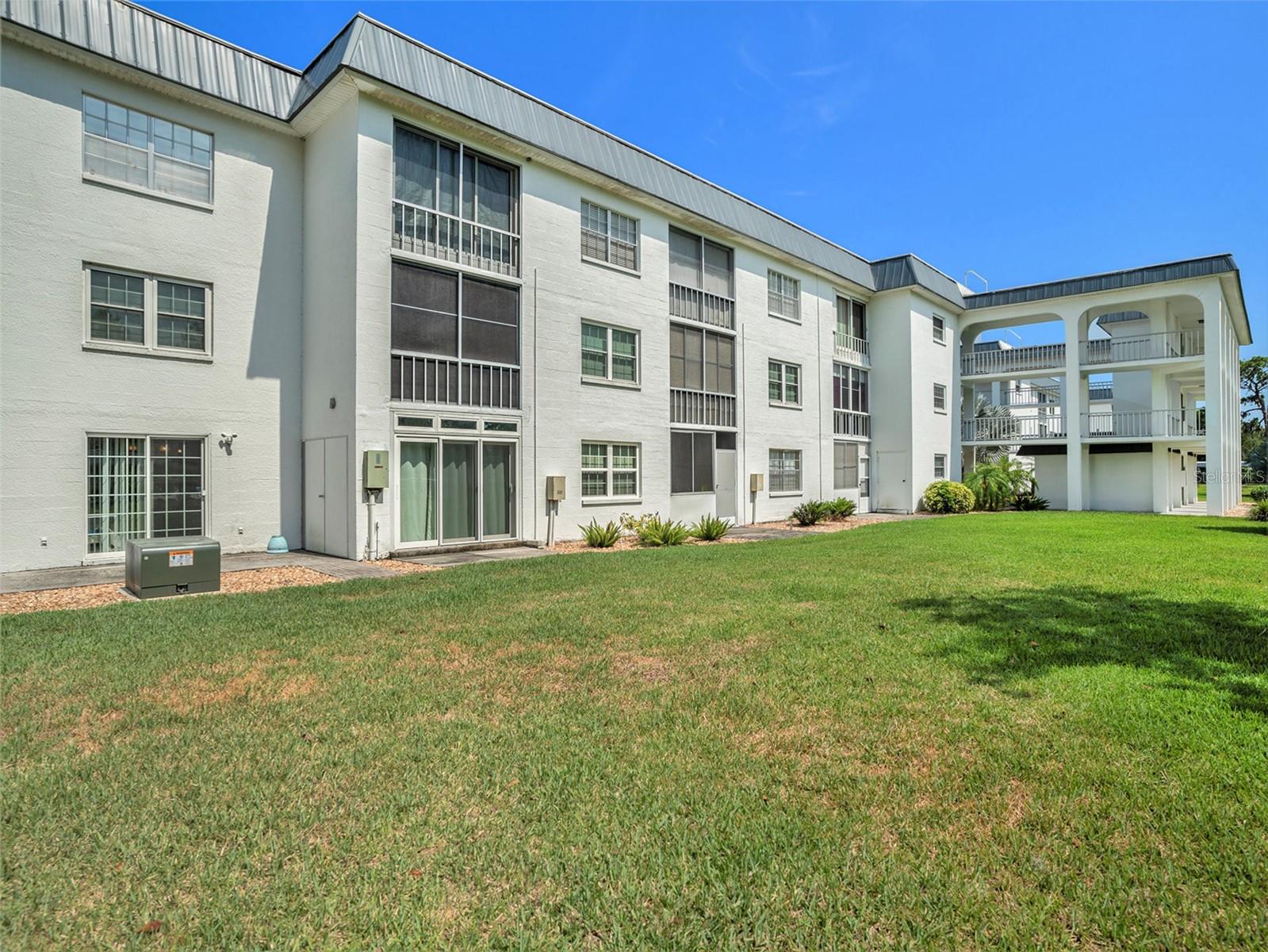 ZEPHYR ESTATES - Residential