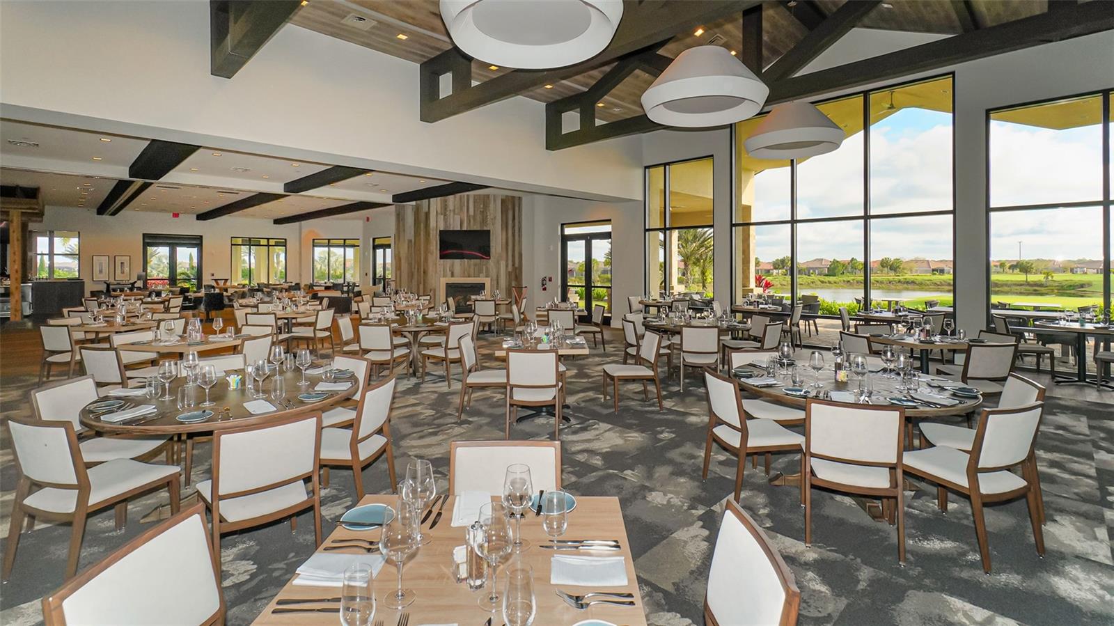 ESPLANADE GOLF AND COUNTRY CLUB - Residential