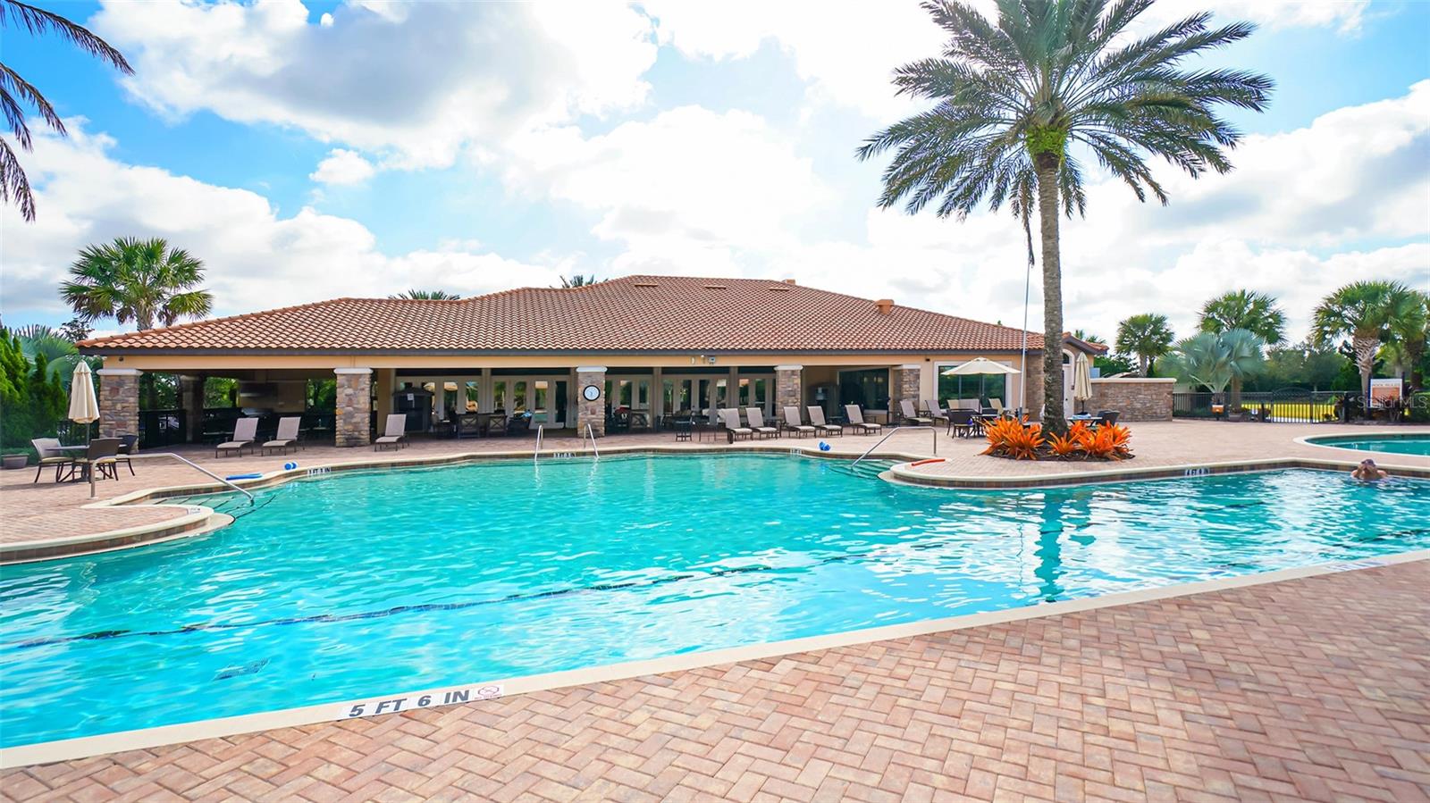 ESPLANADE GOLF AND COUNTRY CLUB - Residential