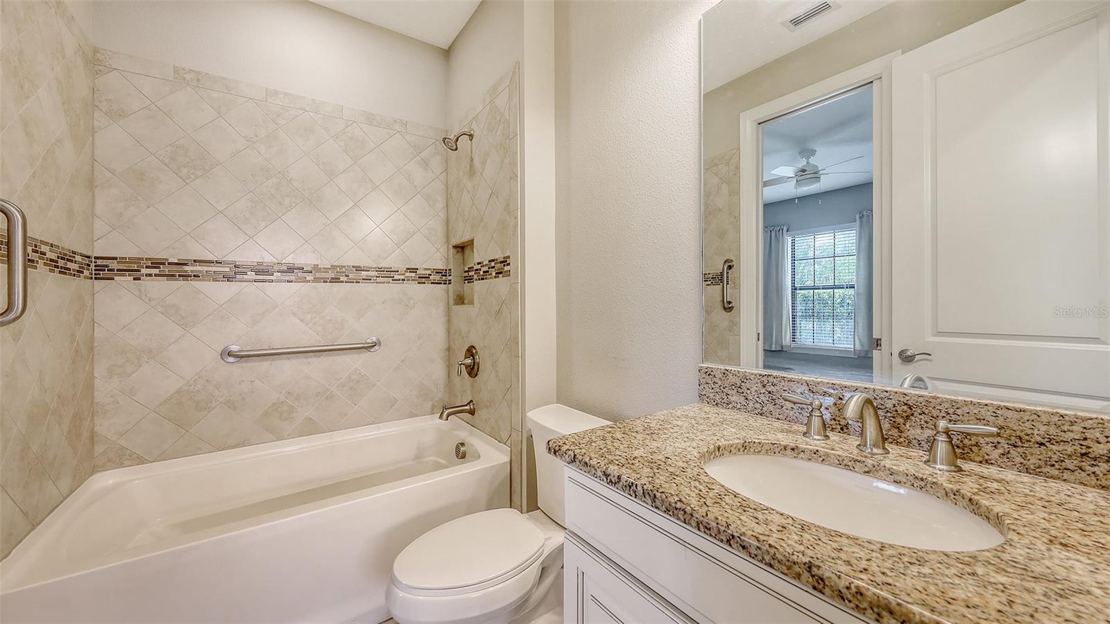 ESPLANADE GOLF AND COUNTRY CLUB - Residential