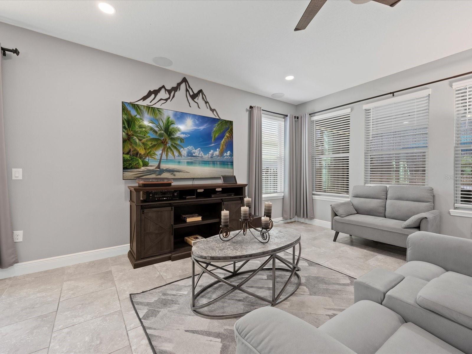 WATERLEIGH PH 2C-1 - Residential