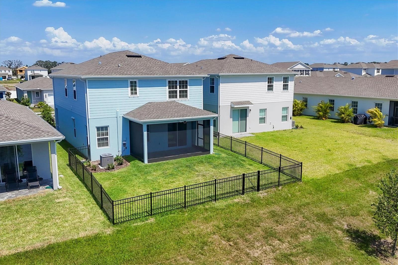 AVALON WOODS - Residential