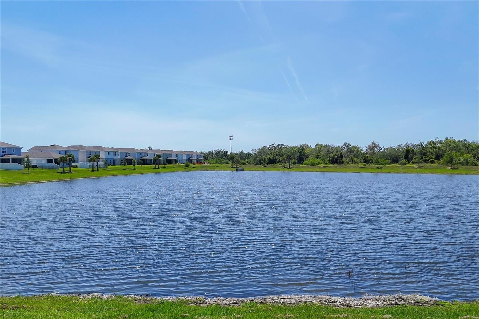 AVALON WOODS - Residential