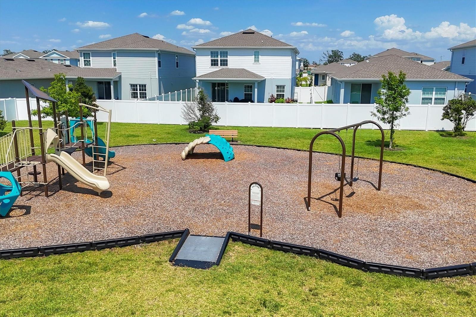 AVALON WOODS - Residential