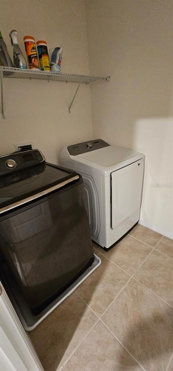 SUMMERLY - Residential Lease